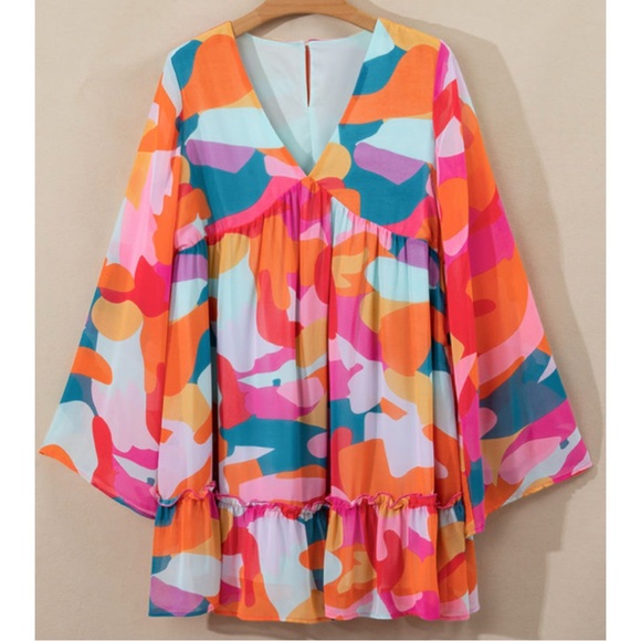 Colorful Abstract Belle Sleeve Short Dress - Picture 4 of 6